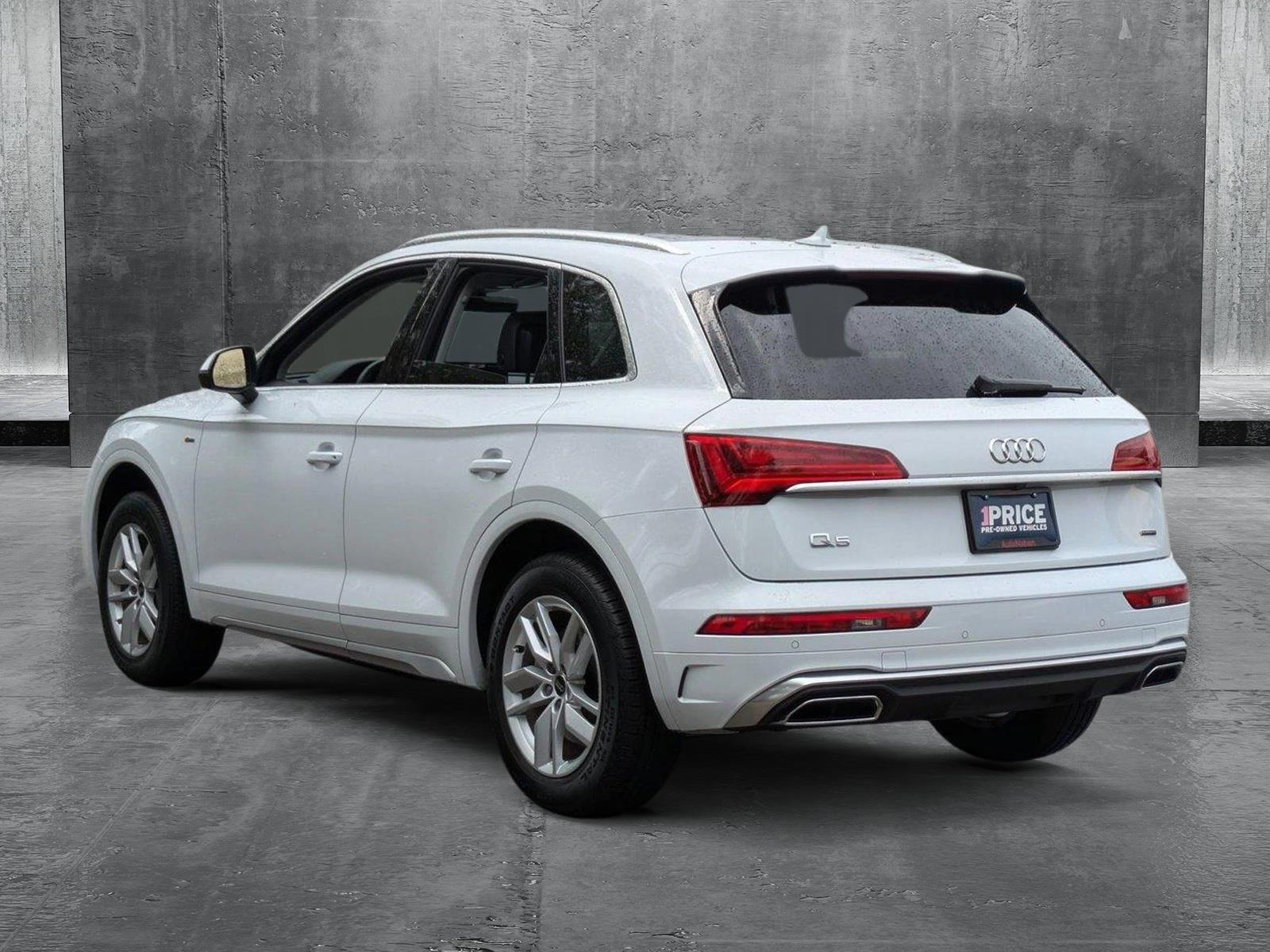 2022 Audi Q5 Vehicle Photo in Tampa, FL 33614