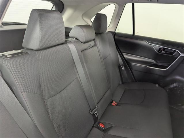2019 Toyota RAV4 Vehicle Photo in ENGLEWOOD, CO 80113-6708