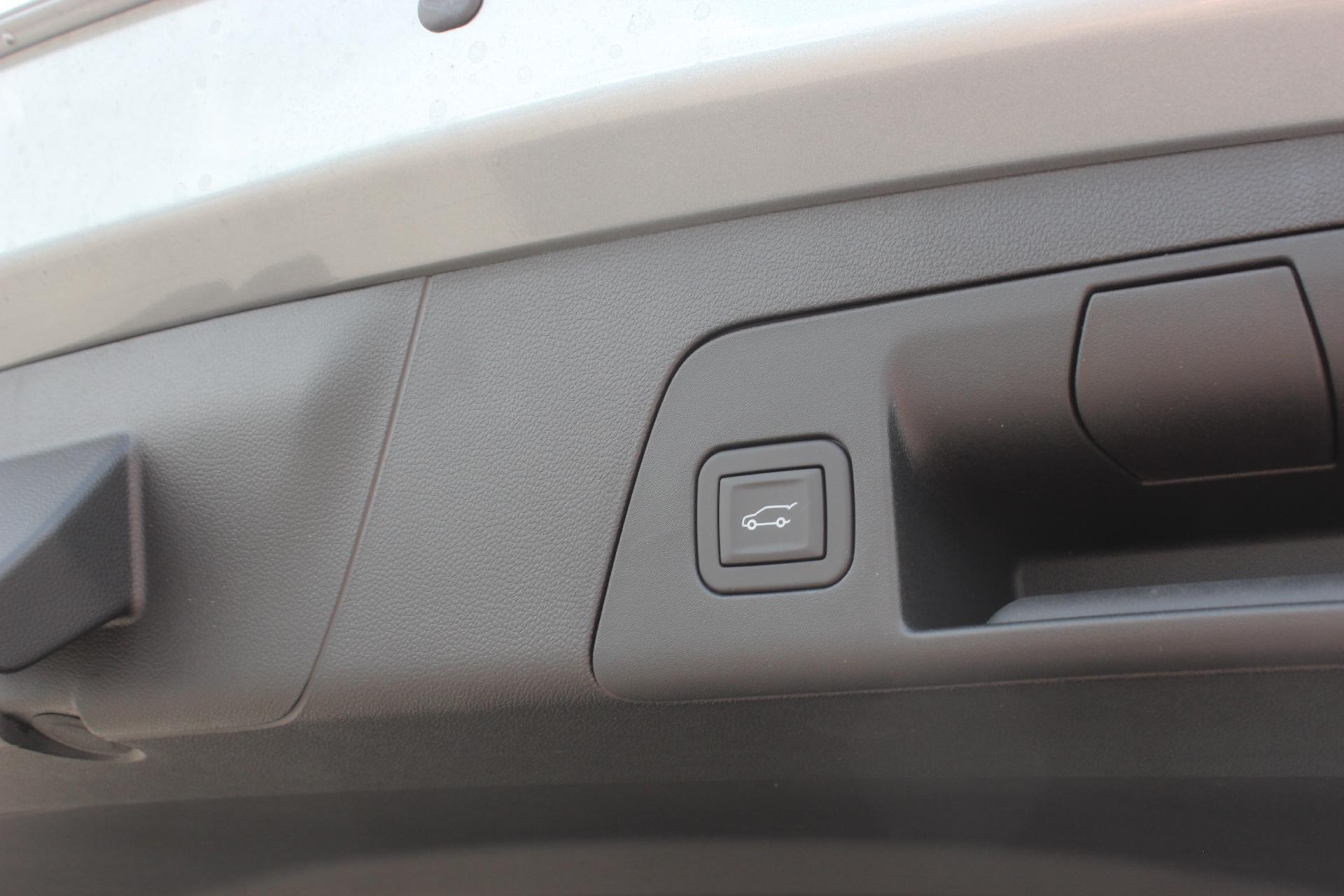 2025 Buick Envision Vehicle Photo in AURORA, CO 80012-4011