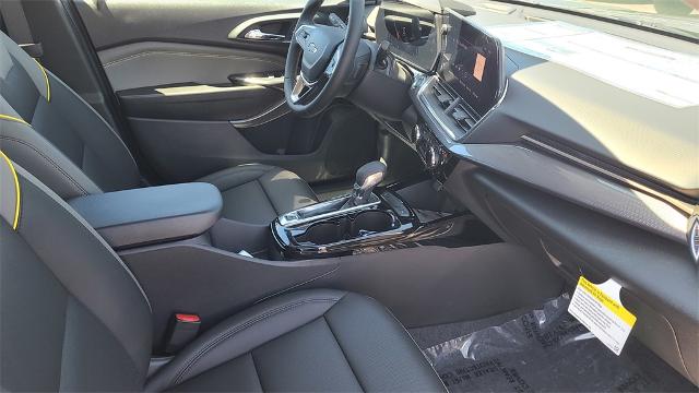 2025 Chevrolet Trax Vehicle Photo in FLAGSTAFF, AZ 86001-6214