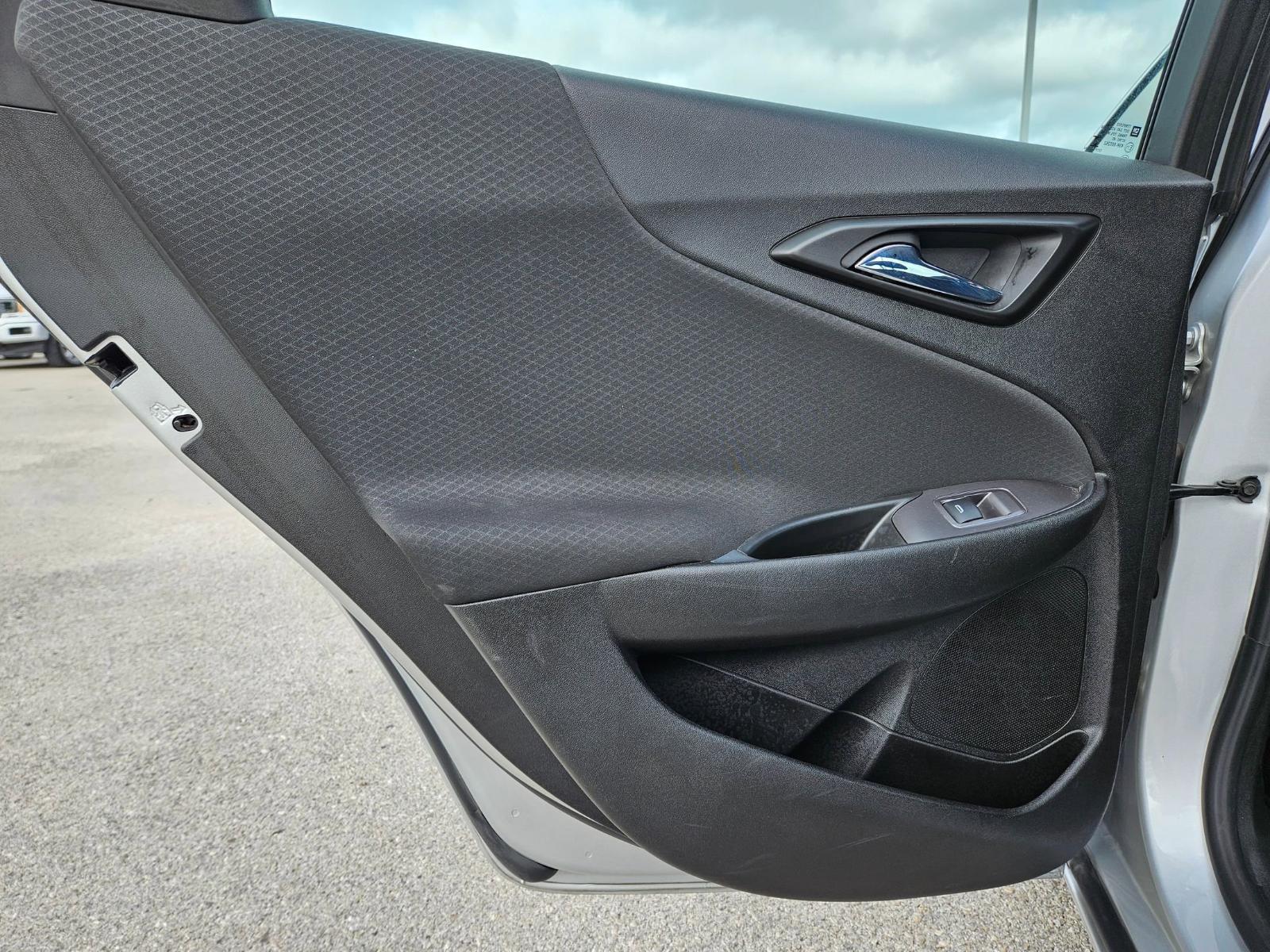 2022 Chevrolet Malibu Vehicle Photo in Seguin, TX 78155