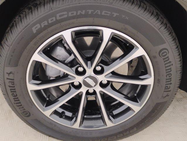 2025 Cadillac XT4 Vehicle Photo in PINEVILLE, NC 28134-8495