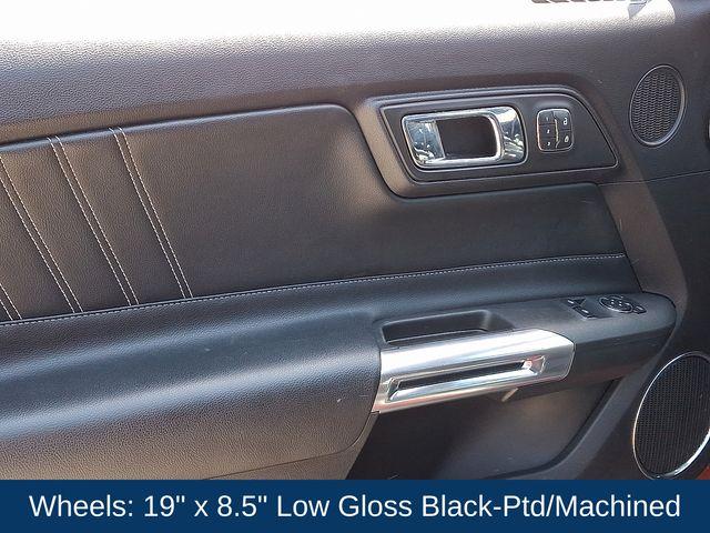 2017 Ford Mustang Vehicle Photo in DANBURY, CT 06810-5034