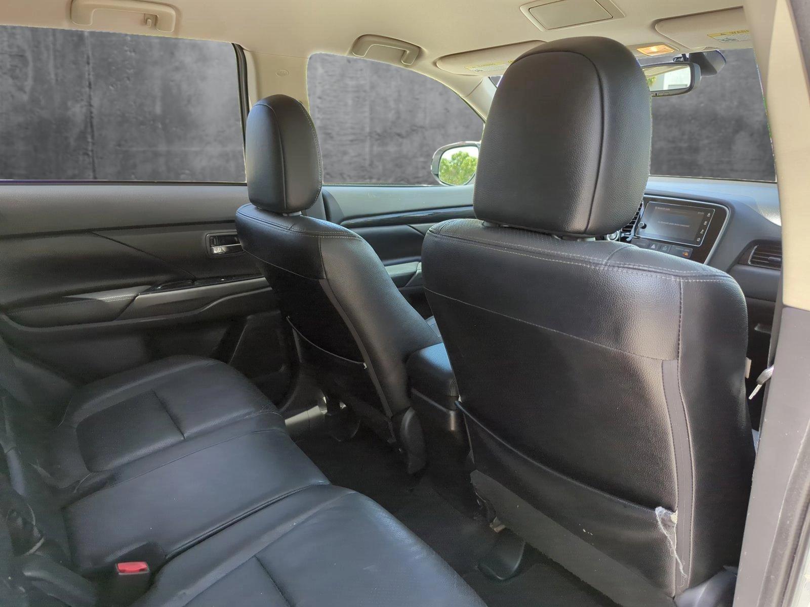 2019 Mitsubishi Outlander Vehicle Photo in Margate, FL 33063
