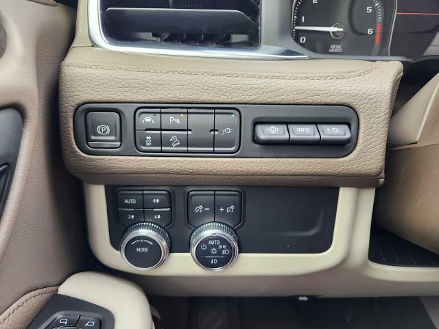 2021 GMC Yukon XL Vehicle Photo in HOUSTON, TX 77079