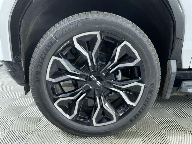 2025 GMC Sierra EV Vehicle Photo in GILBERT, AZ 85297-0402