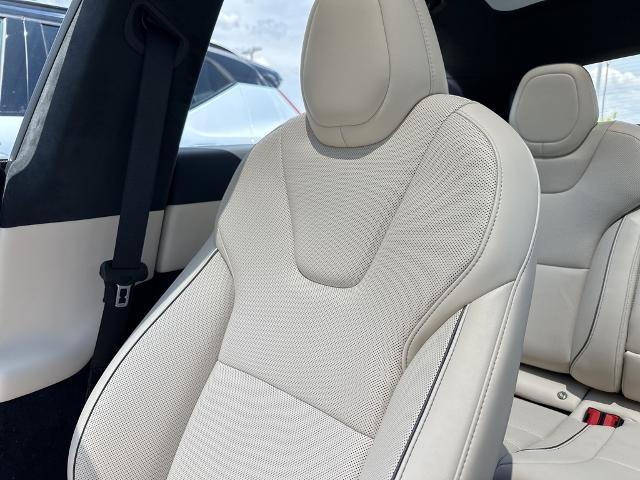 2023 Tesla Model S Vehicle Photo in Grapevine, TX 76051