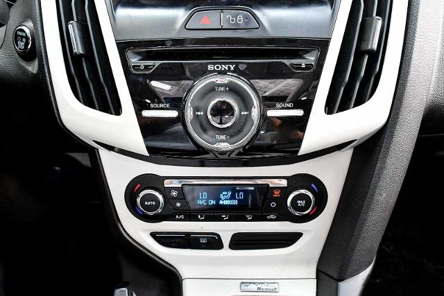 2012 Ford Focus Vehicle Photo in DALLAS, TX 75235
