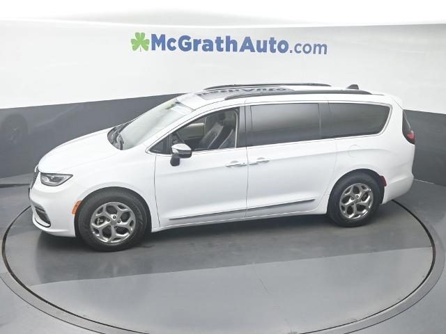 2023 Chrysler Pacifica Vehicle Photo in Cedar Rapids, IA 52402