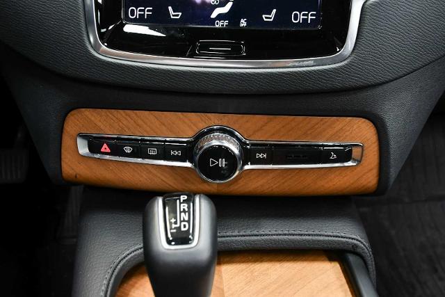 2021 Volvo XC90 Vehicle Photo in DALLAS, TX 75235