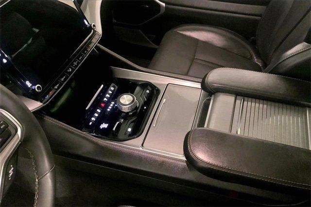 2022 Jeep Wagoneer Vehicle Photo in INDEPENDENCE, MO 64055-1314