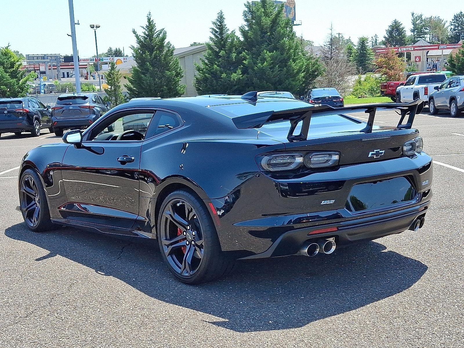 2021 Chevrolet Camaro Vehicle Photo in Trevose, PA 19053