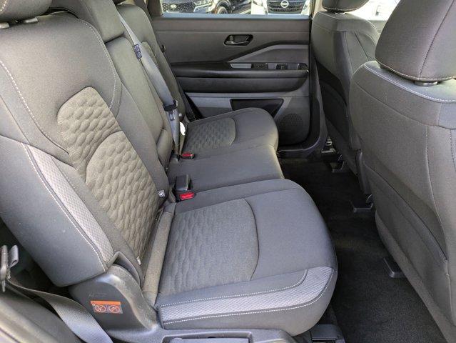 2024 Nissan Pathfinder Vehicle Photo in San Antonio, TX 78209