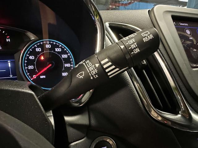 2023 Chevrolet Equinox Vehicle Photo in Roslyn, NY 11576