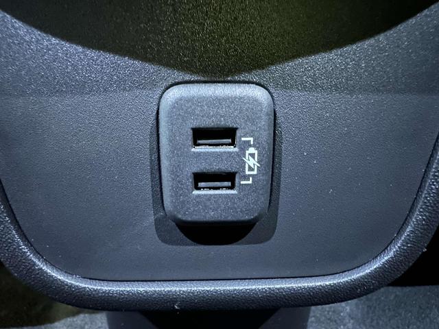 2022 Chevrolet Equinox Vehicle Photo in Roslyn, NY 11576