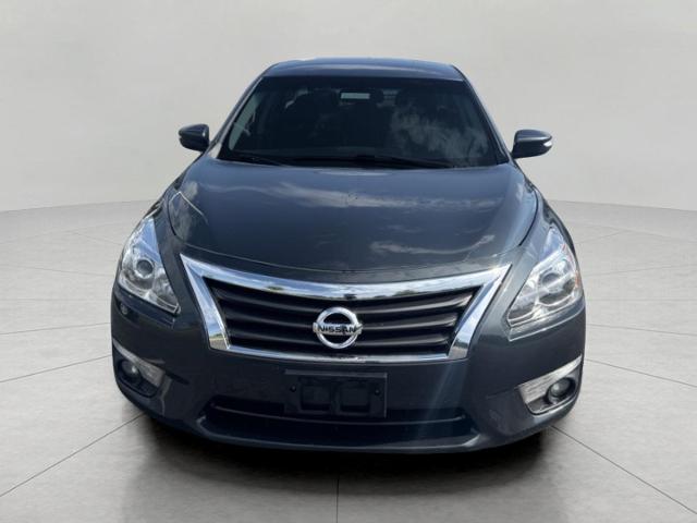 2015 Nissan Altima Vehicle Photo in OSHKOSH, WI 54904-7811