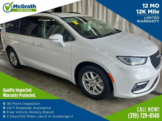2022 Chrysler Pacifica Vehicle Photo in Cedar Rapids, IA 52402