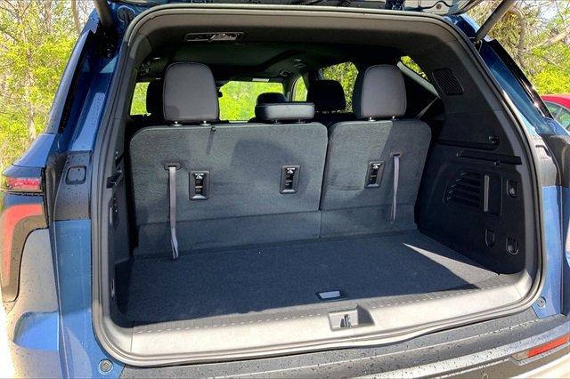 2025 Chevrolet Traverse Vehicle Photo in INDEPENDENCE, MO 64055-1314