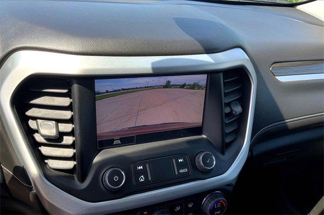 2023 GMC Acadia Vehicle Photo in TOPEKA, KS 66609-0000