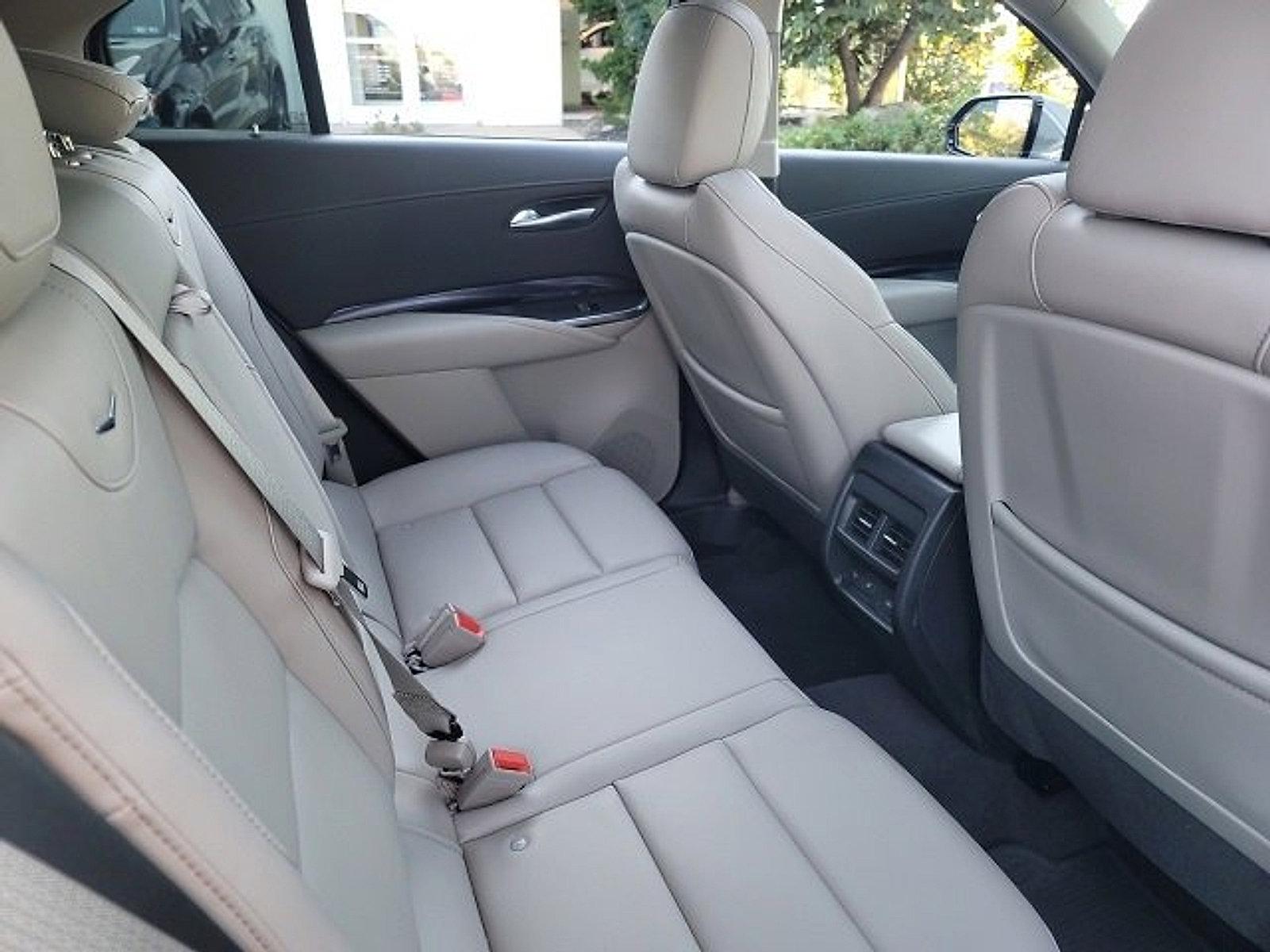 2023 Cadillac XT4 Vehicle Photo in Willow Grove, PA 19090