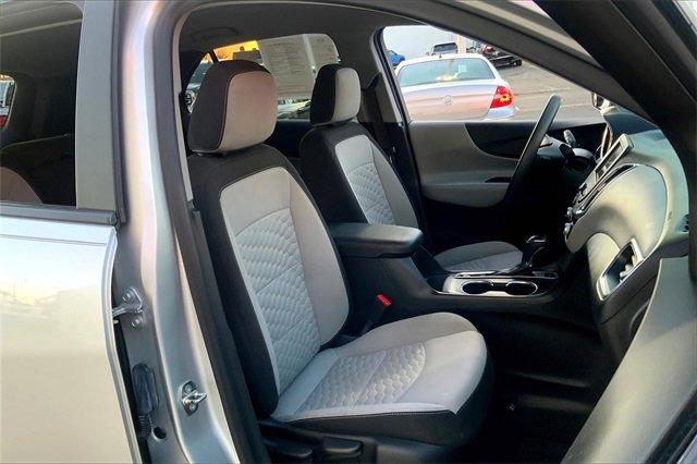 2020 Chevrolet Equinox Vehicle Photo in TOPEKA, KS 66609-0000