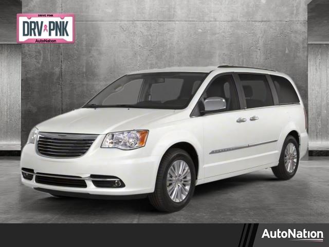 2013 Chrysler Town & Country Vehicle Photo in Pembroke Pines, FL 33027