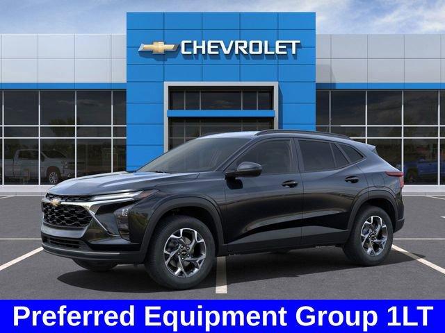 2025 Chevrolet Trax Vehicle Photo in BROCKTON, MA 02301-7113