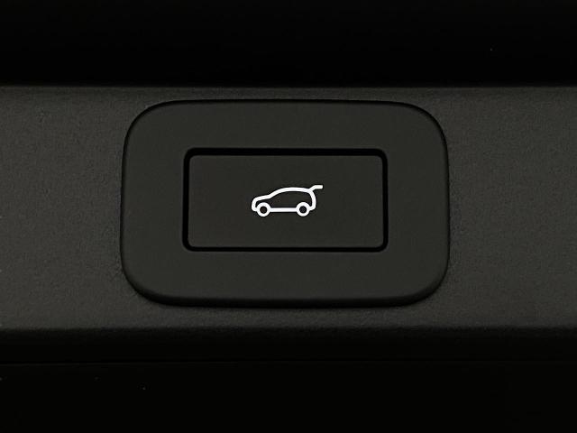 2025 Range Rover Vehicle Photo in Appleton, WI 54913