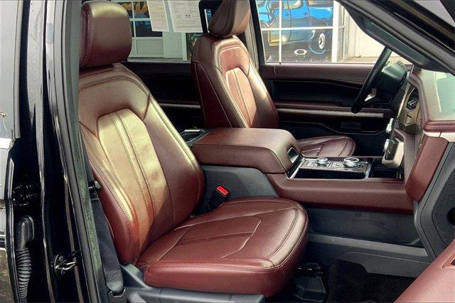 2022 Ford Expedition Max Vehicle Photo in TOPEKA, KS 66609-0000