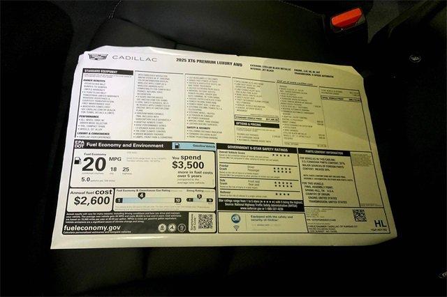 2025 Cadillac XT6 Vehicle Photo in KANSAS CITY, MO 64114-4545