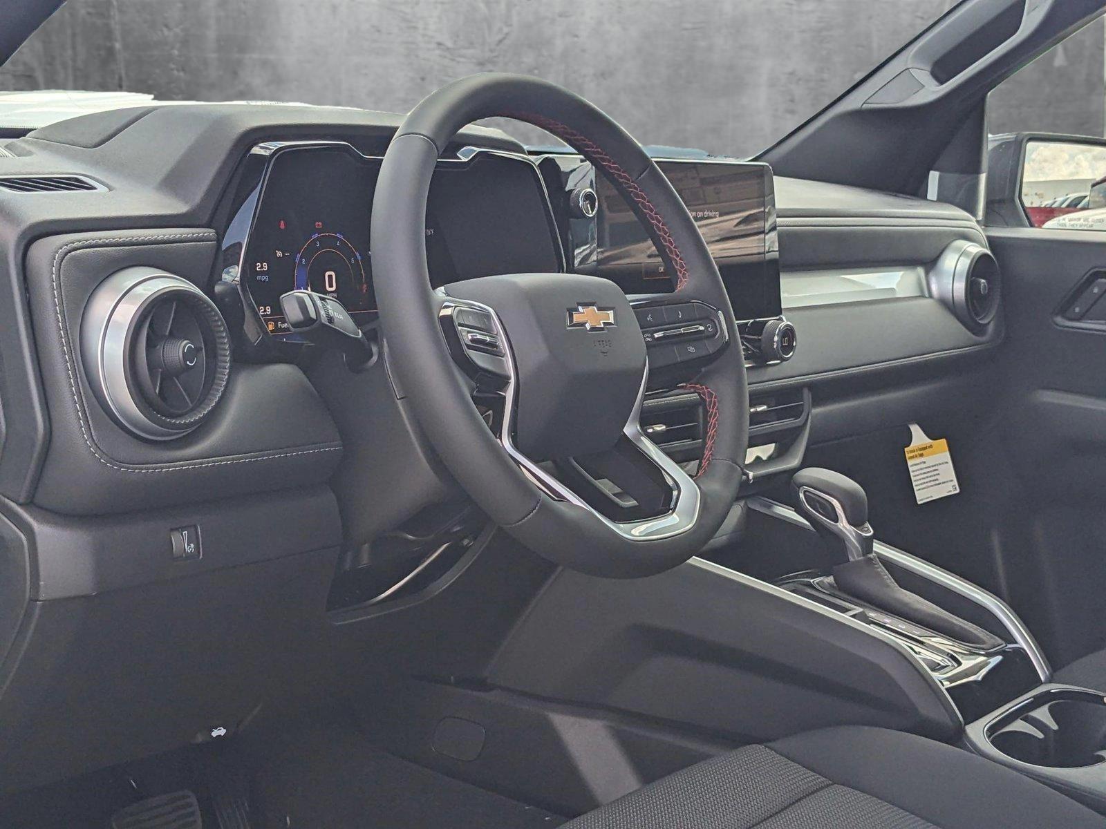 2025 Chevrolet Colorado Vehicle Photo in MIAMI, FL 33172-3015