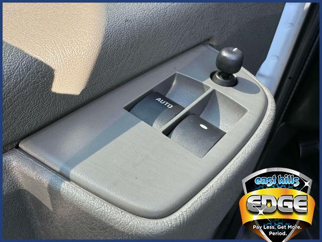 2022 GMC Savana Cargo Van Vehicle Photo in Roslyn, NY 11576
