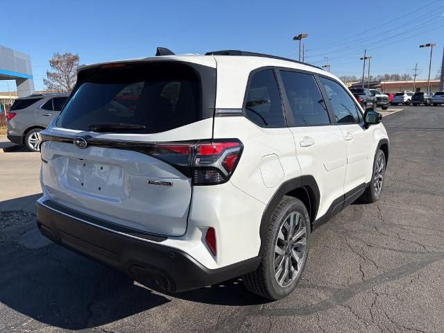 2025 Subaru Forester Vehicle Photo in MANHATTAN, KS 66502-5036