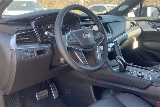 2025 Cadillac XT5 Vehicle Photo in KANSAS CITY, MO 64114-4545