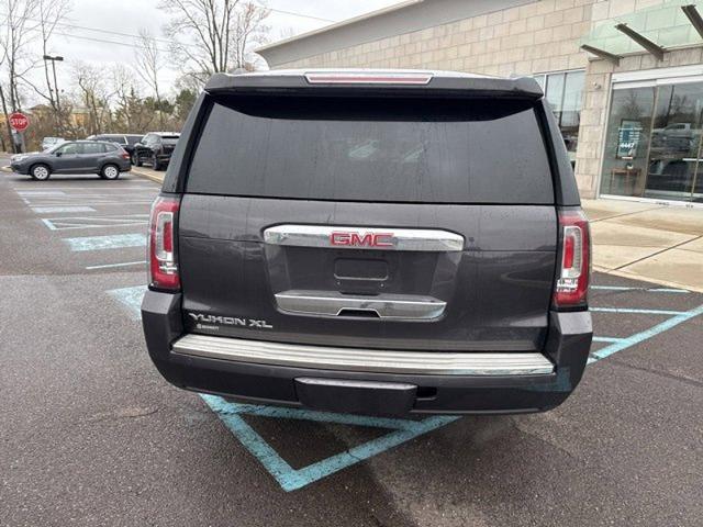 2016 GMC Yukon XL Vehicle Photo in TREVOSE, PA 19053-4984