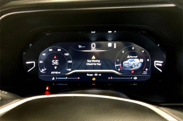 2022 GMC Yukon XL Vehicle Photo in TOPEKA, KS 66609-0000