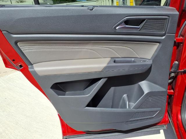 2021 Volkswagen Atlas Vehicle Photo in TAMPA, FL 33612-3404