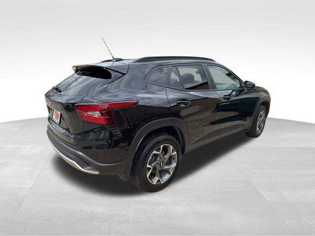 2024 Chevrolet Trax Vehicle Photo in MEDINA, OH 44256-9631