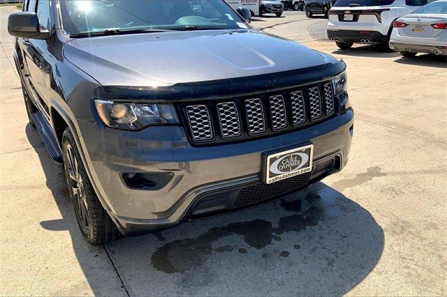 2019 Jeep Grand Cherokee Vehicle Photo in TOPEKA, KS 66609-0000