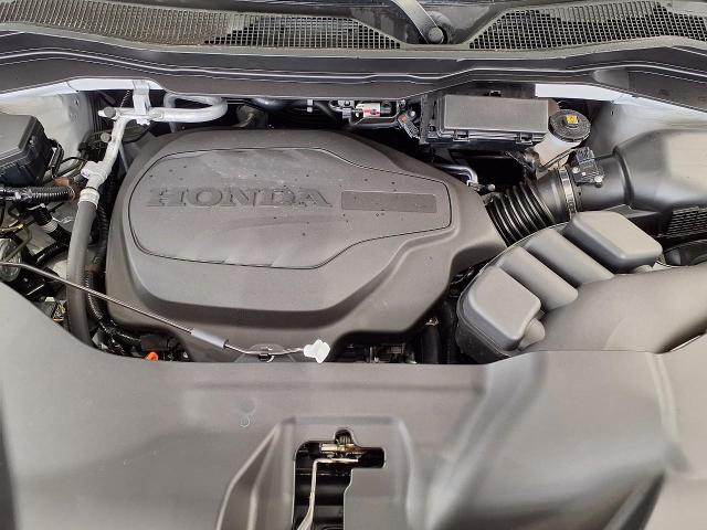 2025 Honda Ridgeline Vehicle Photo in Oshkosh, WI 54904
