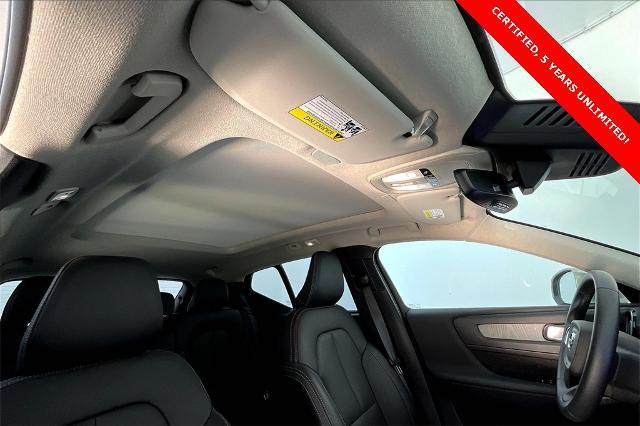 2025 Volvo XC40 Vehicle Photo in Grapevine, TX 76051