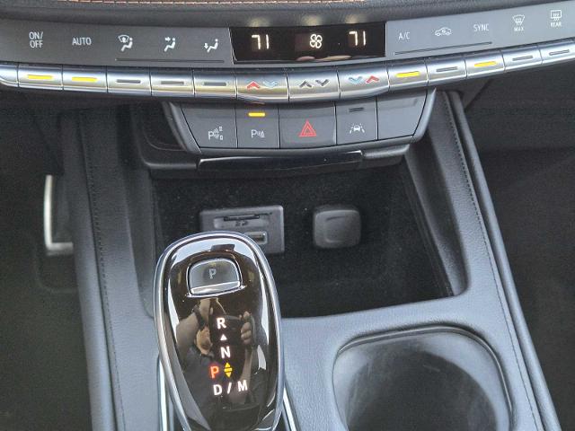 2022 Cadillac XT4 Vehicle Photo in DENTON, TX 76210-9321