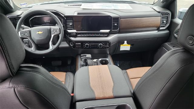 2025 Chevrolet Silverado 1500 Vehicle Photo in FLAGSTAFF, AZ 86001-6214