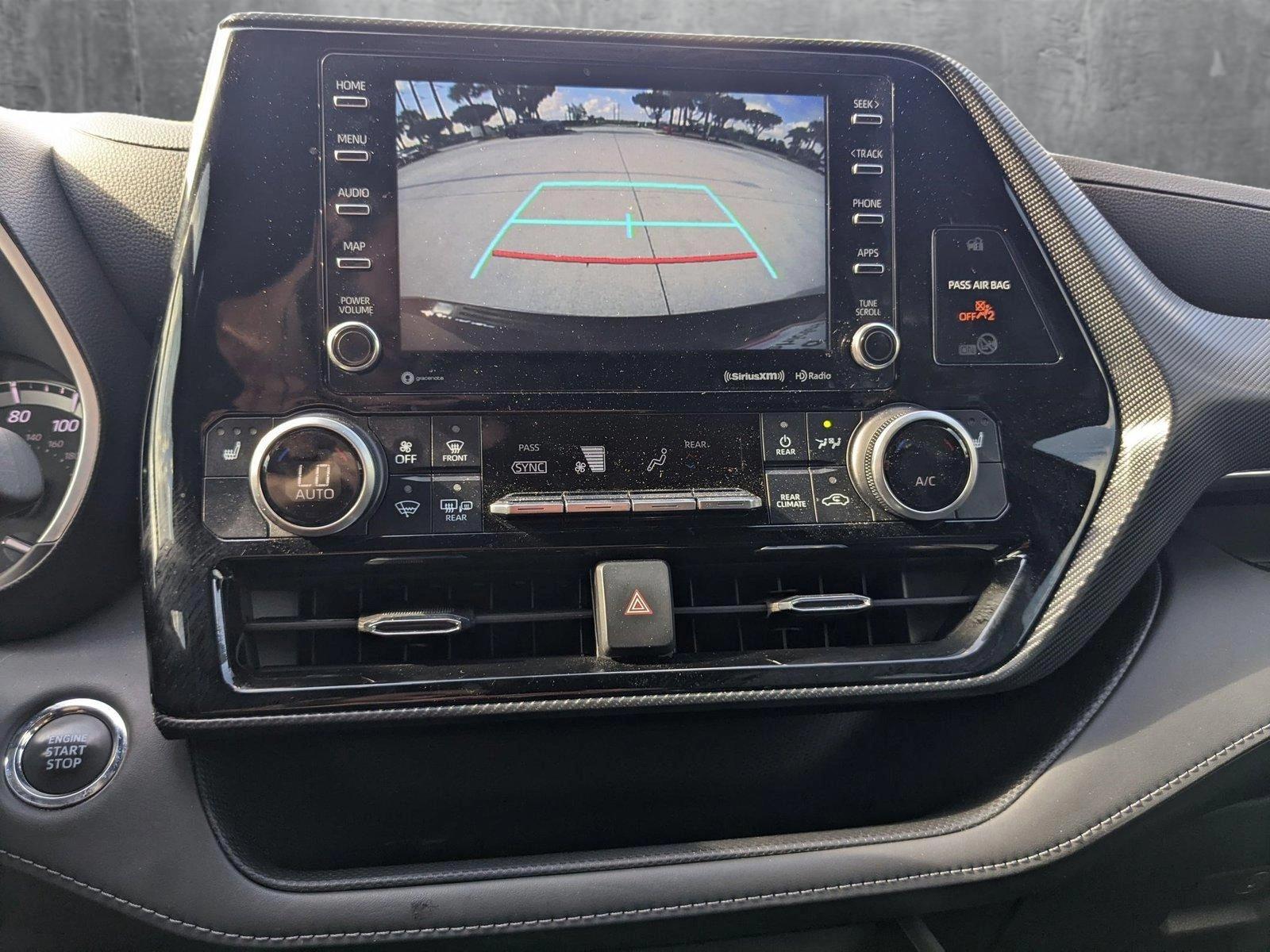 2022 Toyota Highlander Vehicle Photo in Davie, FL 33331