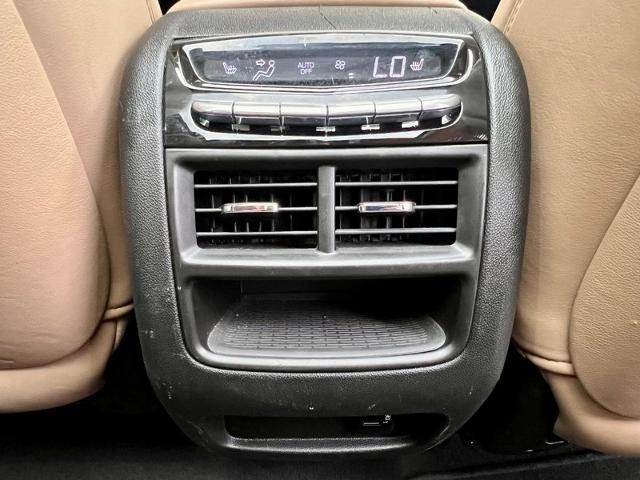2017 Cadillac XT5 Vehicle Photo in EFFINGHAM, IL 62401-2832