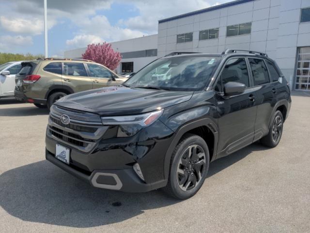 2025 Subaru Forester Vehicle Photo in Green Bay, WI 54304
