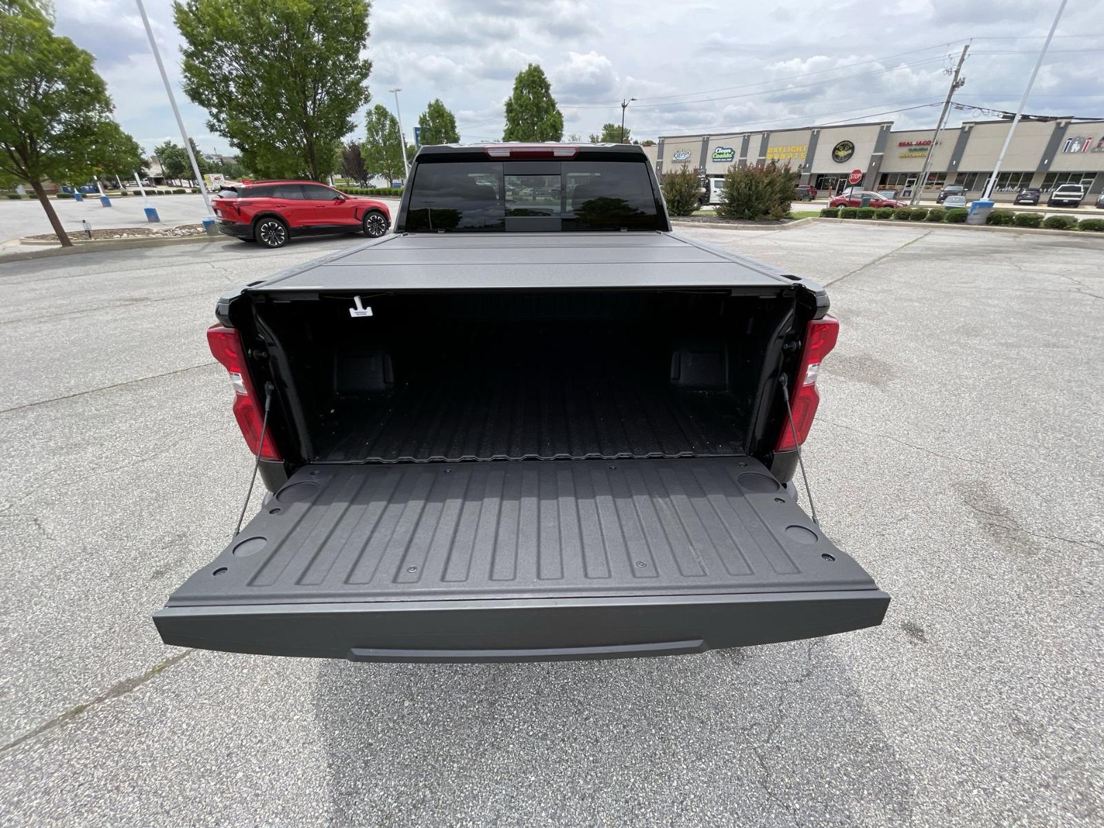 2025 Chevrolet Silverado 1500 Vehicle Photo in BENTONVILLE, AR 72712-4322