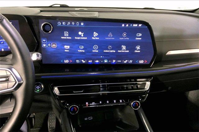 2024 Chevrolet Traverse Vehicle Photo in KANSAS CITY, MO 64114-4502