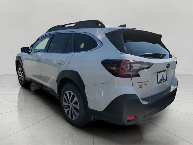 2025 Subaru Outback Vehicle Photo in Green Bay, WI 54304
