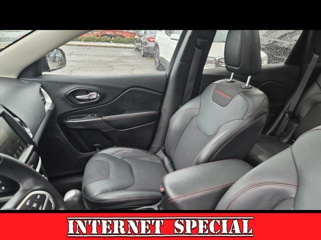 2015 Jeep Cherokee Vehicle Photo in LITTLE FALLS, NJ 07424-1717